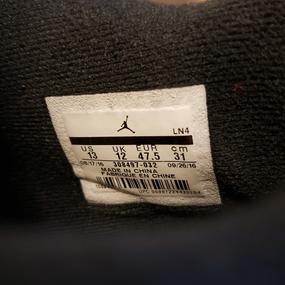 Jordan 4 Royalty size 13 - Picture 5 of 6